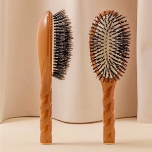 La Bonne Brosse 01